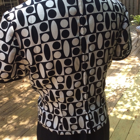 Black and white dress - Picture 6 of 7